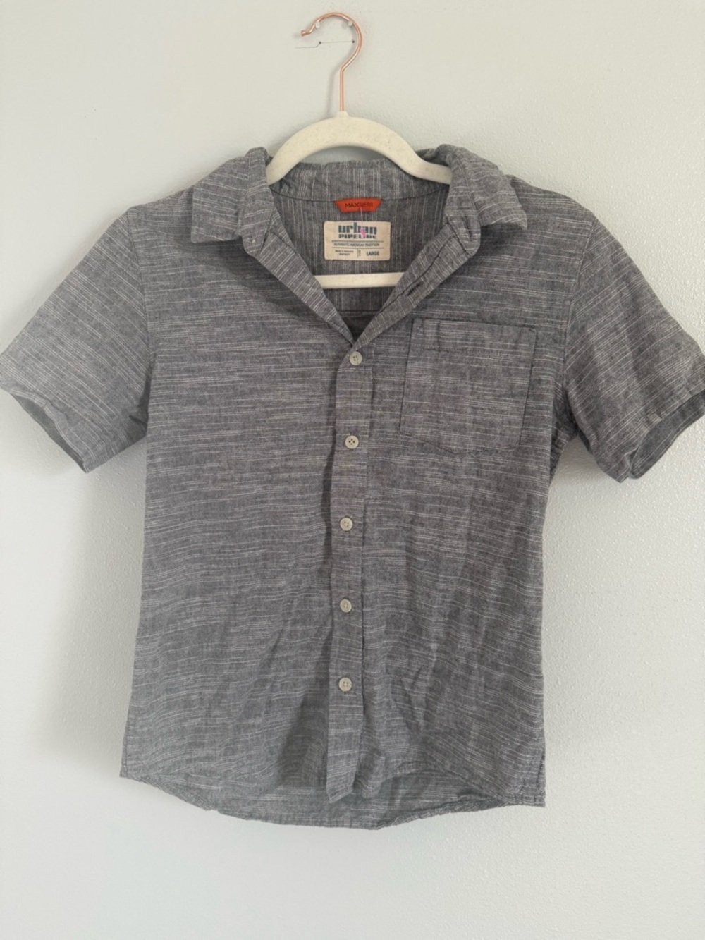 100% cotton urban pipeline Heathered Gray Short-Sleeve Button-Down Shirt Size YL
